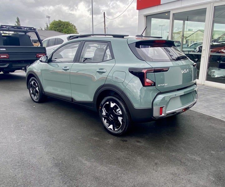 2026 Kia Stonic LX, photo 3