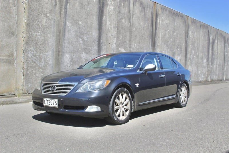 2008 Lexus LS 460, photo 2