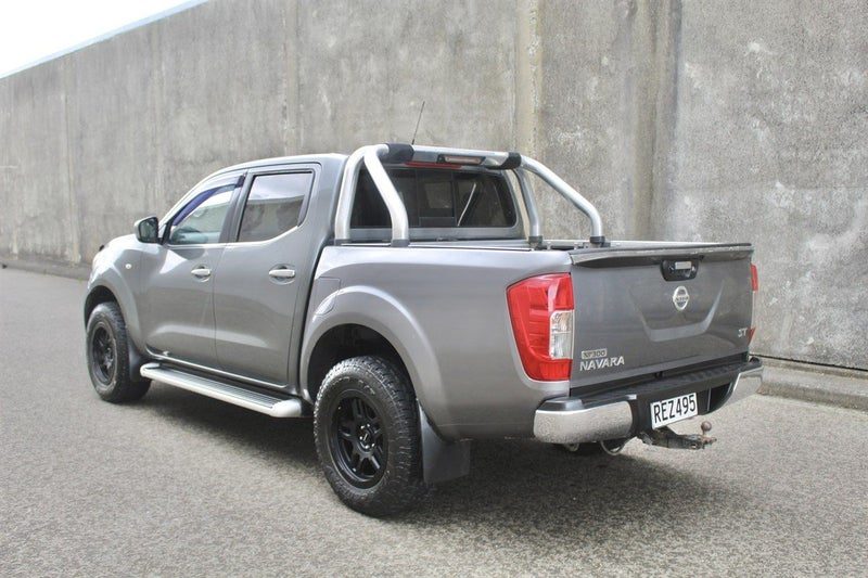 2015 Nissan Navara ST 4WD 2.3D, photo 3