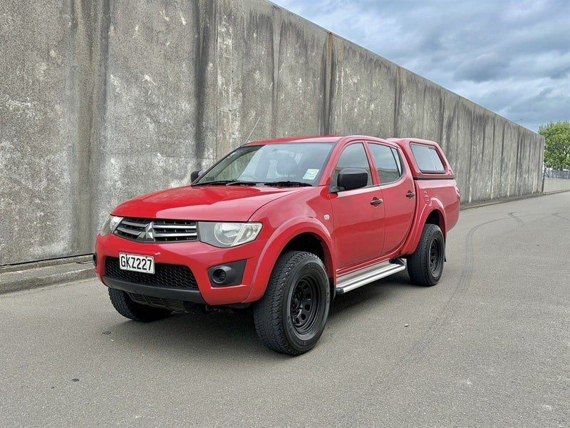 2012 Mitsubishi Triton 4WD 2.5D GLX, photo 2