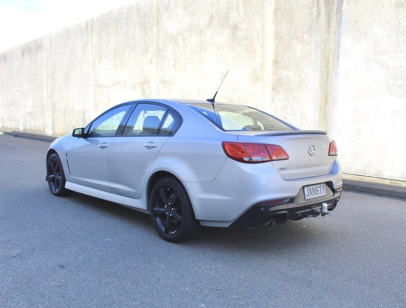 2015 Holden Commodore VF SV6 - BLACKOUT, photo 3