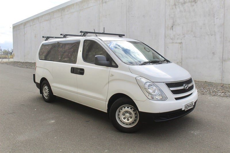 2013 Hyundai iLoad 2.5 CRDI MANUAL