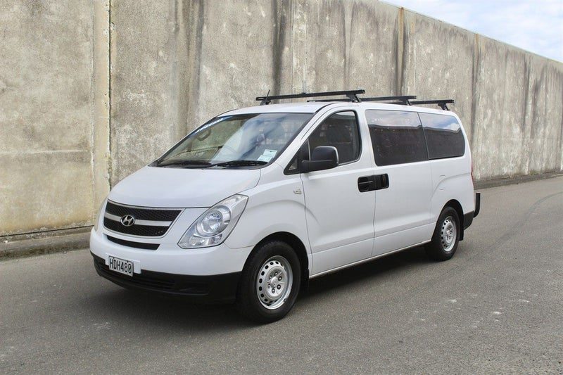 2013 Hyundai iLoad 2.5 CRDI MANUAL, photo 2