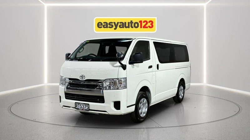 2026 Toyota Hiace 2.8D DX GL 4WD, photo 3