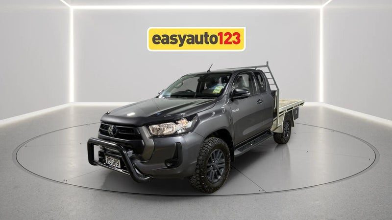2023 Toyota Hilux Sr Td Ec/Cc 2.8Dt, photo 3
