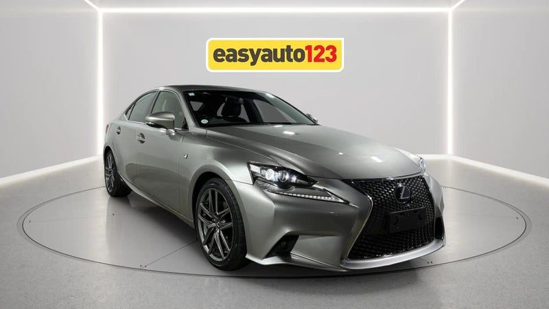 2014 Lexus IS 300h 2.5L/Hybrid F SPORT