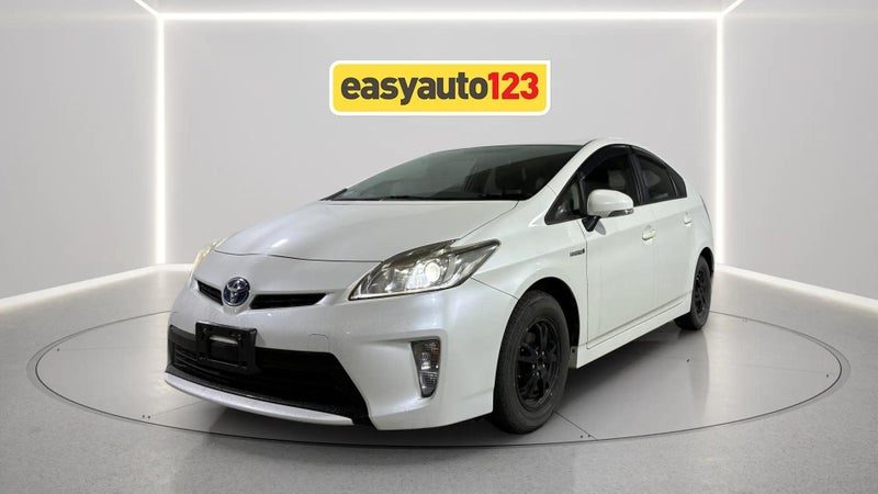 2015 Toyota Prius 1.8L/Hybrid, photo 3