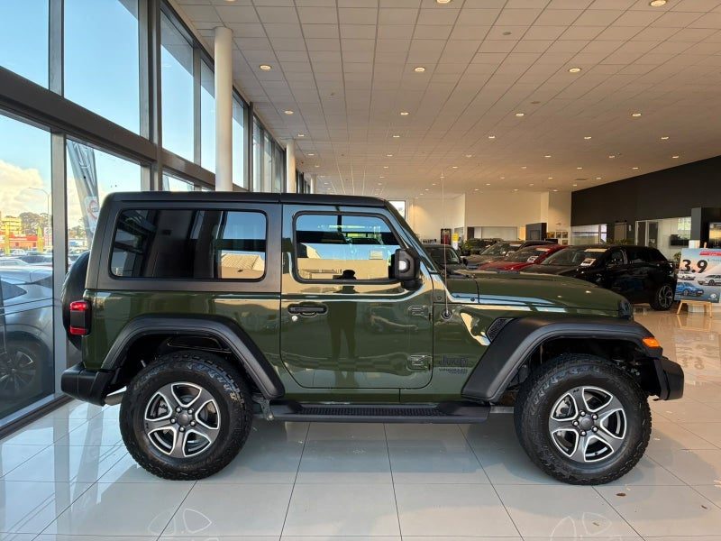 2021 Jeep Wrangler Sport 2 Door 3.6P, photo 3
