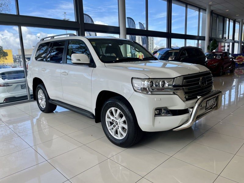 2017 Toyota Land Cruiser VX 4.5D/4Wd/6At