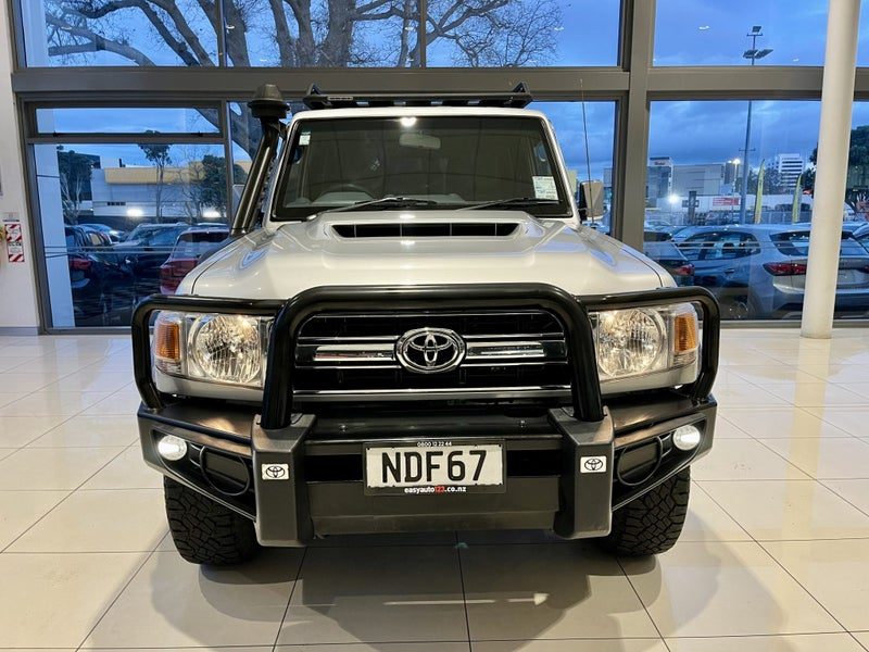 2020 Toyota Land Cruiser Lx 4.5Dt/4Wd/5Mt, photo 2