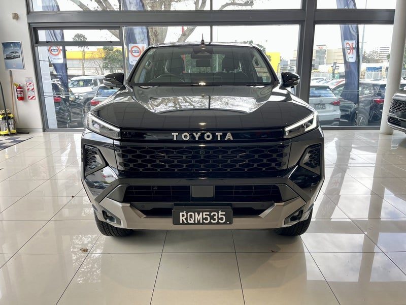 2026 Toyota Hilux Adventure Td Dc 2.8D/4WD, photo 2