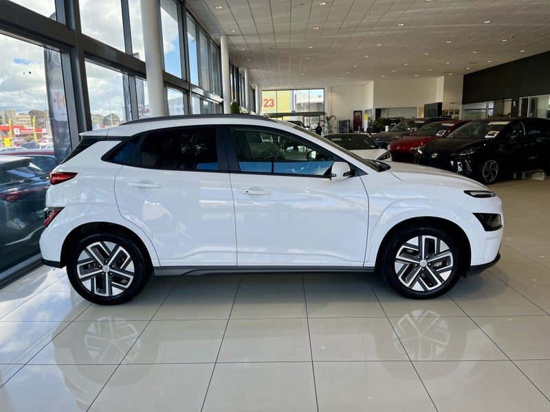2022 Hyundai Kona EV 64Kwh/Fd, photo 3