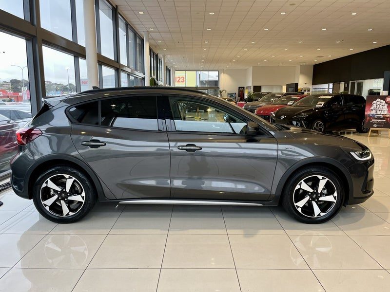 2022 Ford Focus Active 1.0Pmh, photo 3