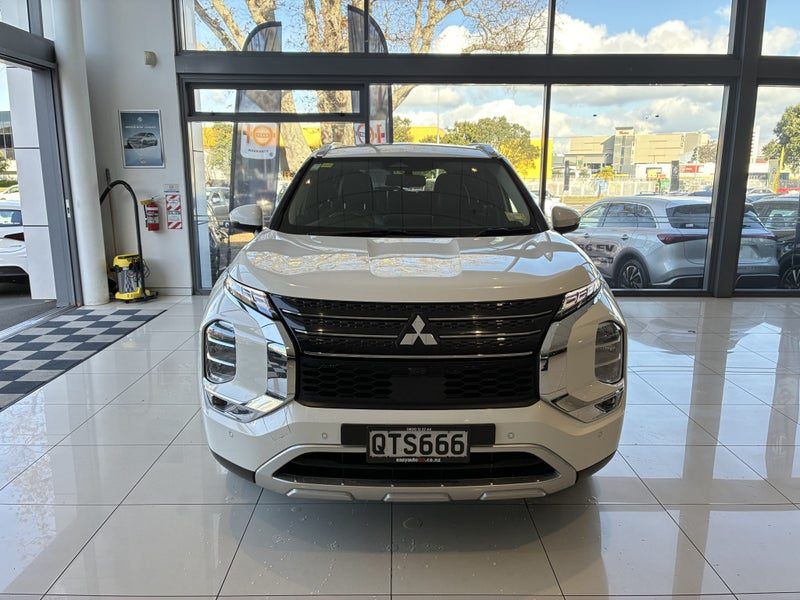 2024 Mitsubishi Outlander Xls 2.5P/4Wd/Cvt, photo 2