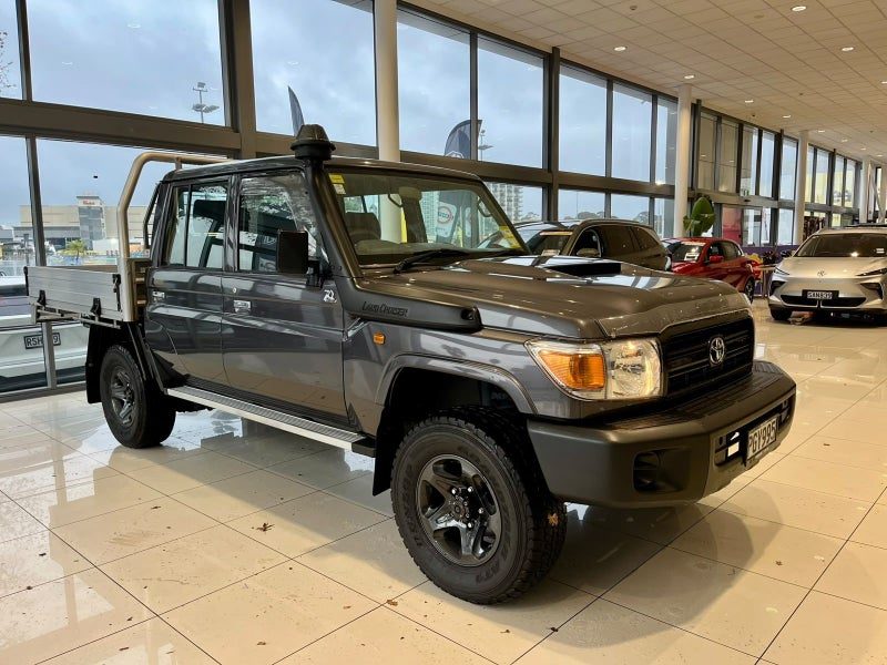 2022 Toyota Land Cruiser Lt 4.5Dt/4Wd/5Mt