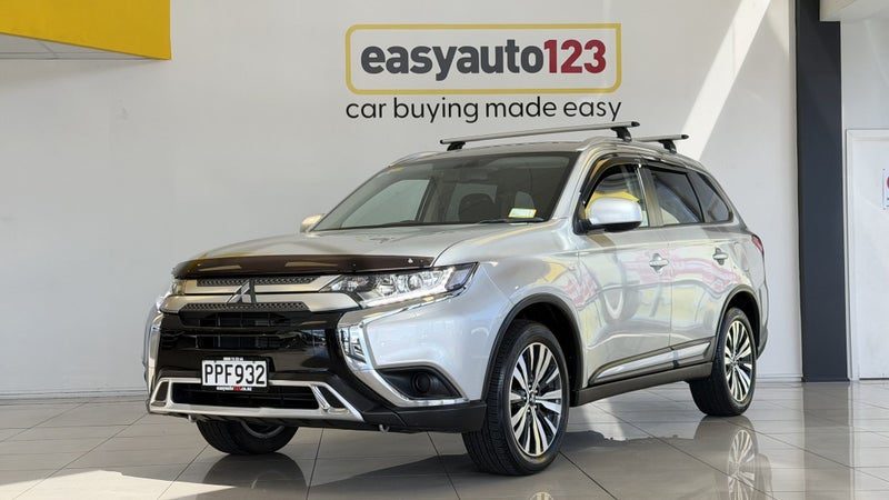 2022 Mitsubishi Outlander Ls 2.4P/Cvt, photo 3