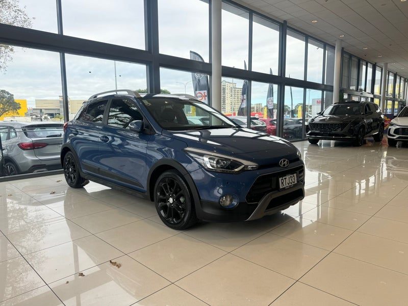 2017 Hyundai i20 Cross 1.4P/4At, main photo