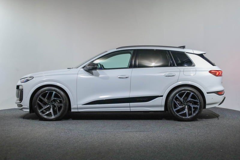 2025 Audi Q6 e-tron S-line 285kW quattro, photo 3