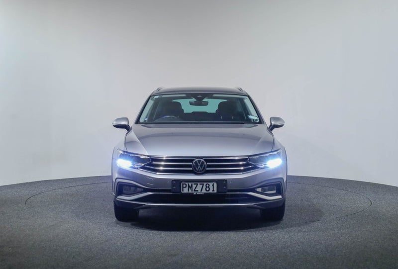 2022 Volkswagen Passat Alltrack TSI 162kW 4Motion, photo 2