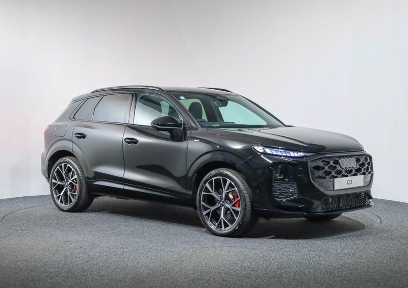 2026 Audi Q3 S-line TFSI 195kW quattro, main photo
