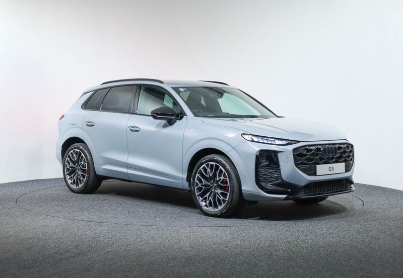 2026 Audi Q3 S-line TFSI 195kW quattro