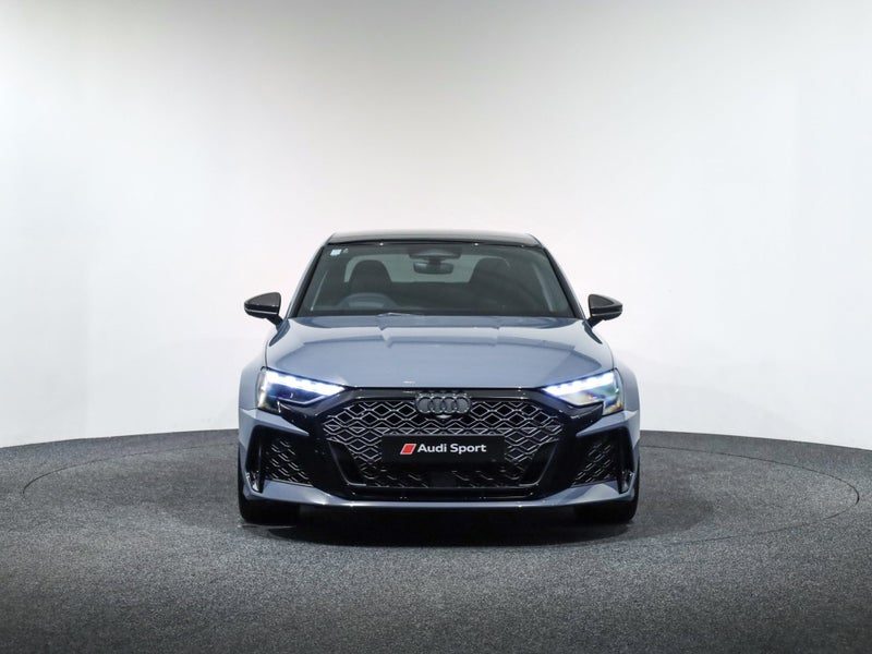 2025 Audi RS3 Sedan TFSI 294kW quattro, photo 2