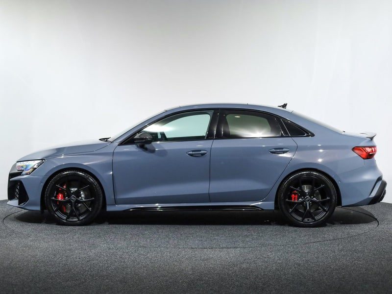 2025 Audi RS3 Sedan TFSI 294kW quattro, photo 3