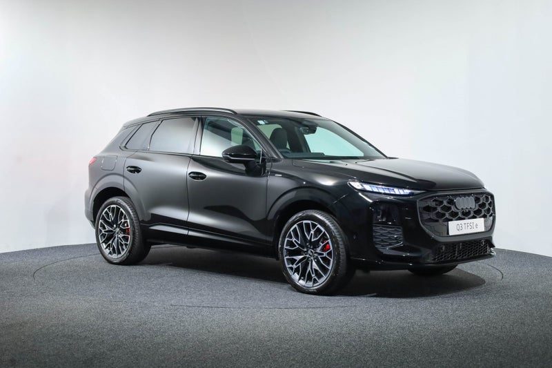 2026 Audi Q3 S-line e-hybrid 200kW