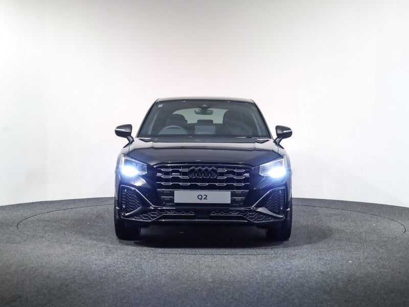 2026 Audi Q2 Dynamic Black Edition 140kW quattro, photo 2
