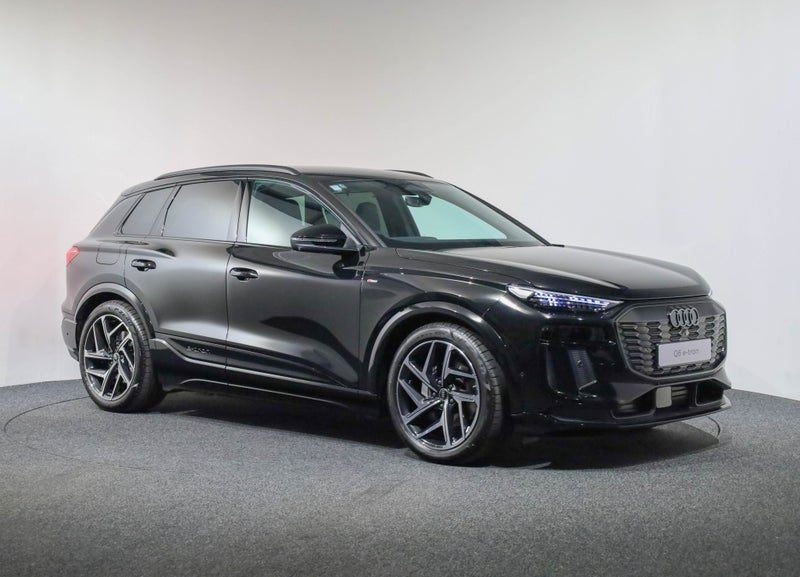 2026 Audi Q6 e-tron S-line 315kW quattro, main photo