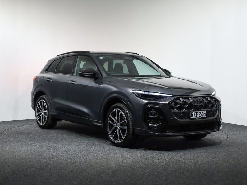 2025 Audi Q5 S-line TFSI MHEV+ 150kW quattro, main photo