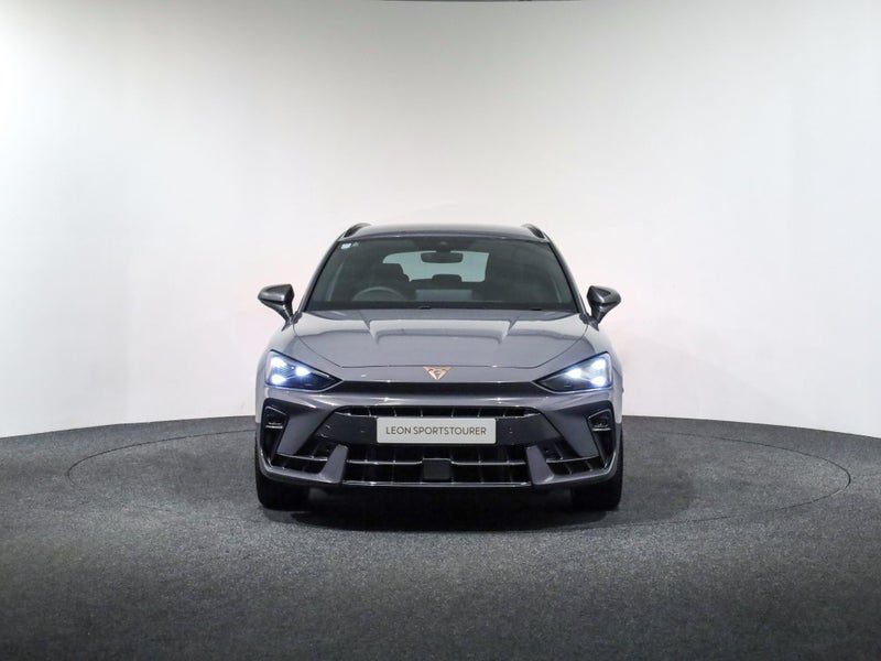 2026 Cupra Leon V Sportstourer MHEV 110kW, photo 2