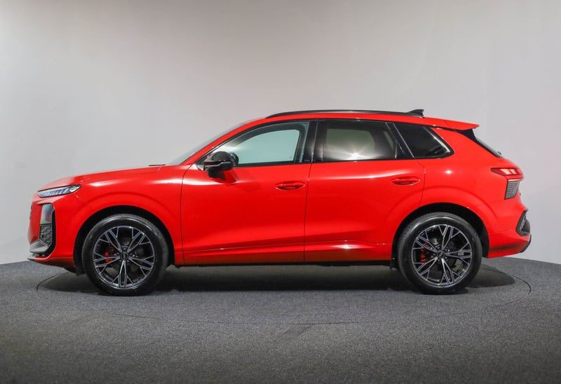 2026 Audi Q3 S-line TFSI MHEV 110kW, photo 3