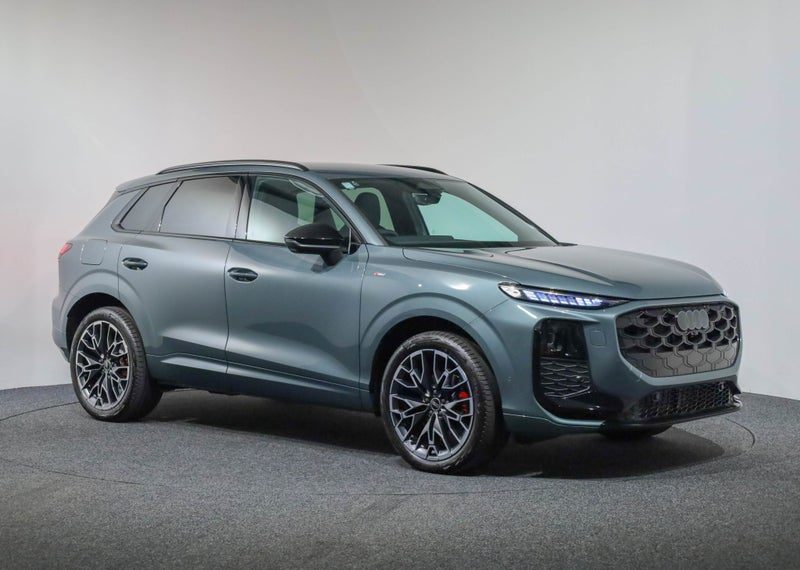 2026 Audi Q3 S-line TFSI MHEV 110kW