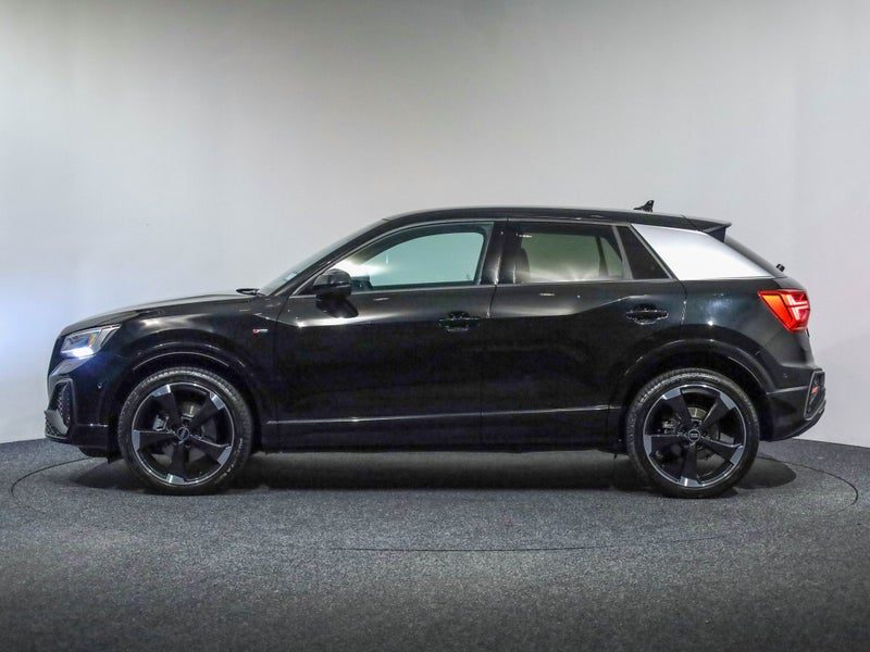 2025 Audi Q2 S-line 40 TFSI 140kW quattro, photo 3