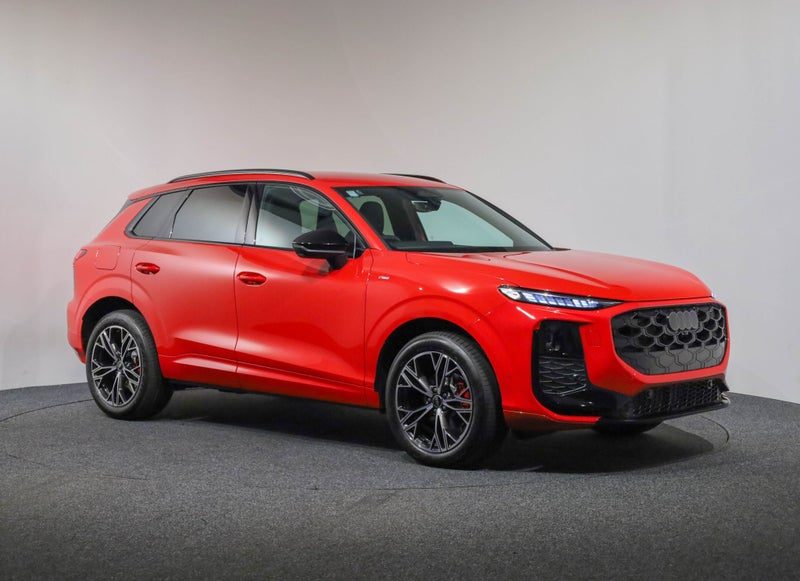 2026 Audi Q3 S-line TFSI MHEV 110kW