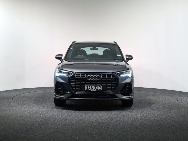 2023 Audi Q3 S-line 45 180kW quattro, photo 2