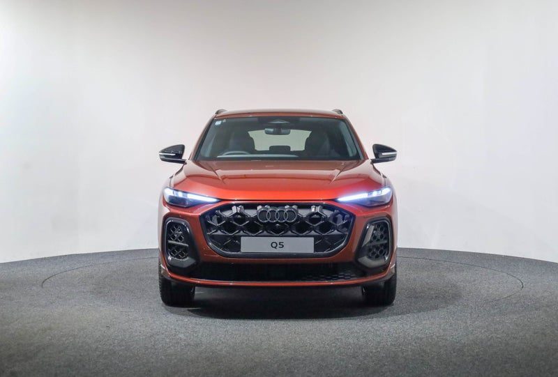 2026 Audi Q5 S-line TFSI MHEV+ 150kW quattro, photo 2