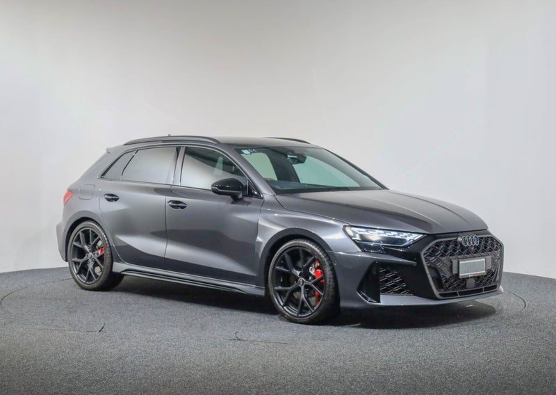 2025 Audi RS3 Sportback TFSI 294kW quattro