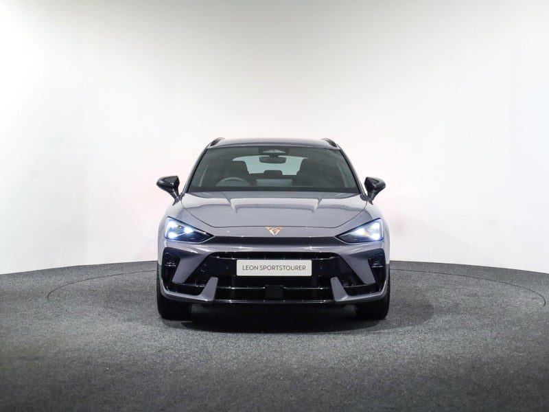 2026 Cupra Leon V MHEV Pantera Edition 110kW, photo 2