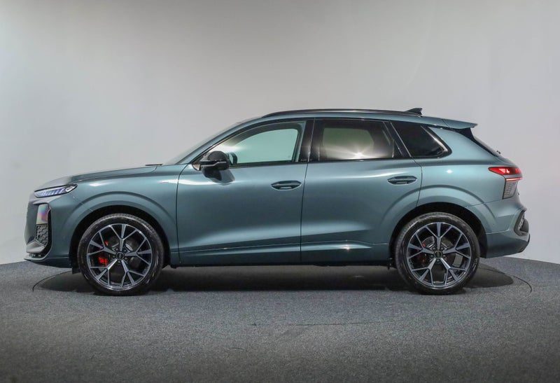 2026 Audi Q3 S-line TFSI 195kW quattro, photo 3