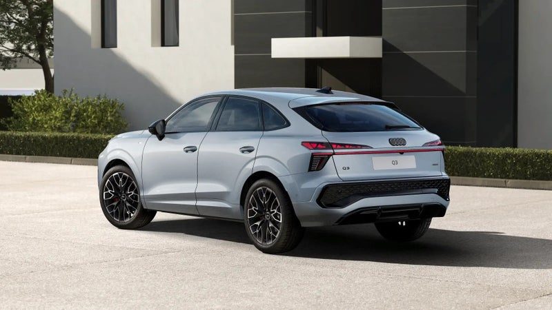 2026 Audi Q3 Sportback S-line TFSI 195kW quattro, photo 3