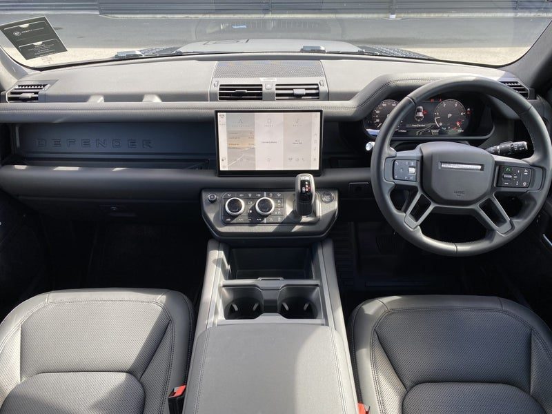 2025 Land Rover Defender 110 D250S 3.0DT 4WD, photo 3
