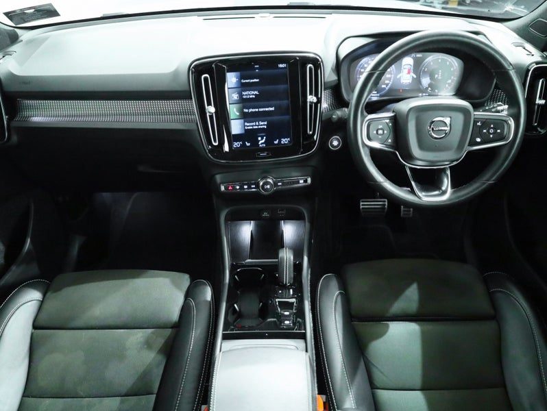 2022 Volvo XC40 T5 AWD R-DESIGN, photo 3