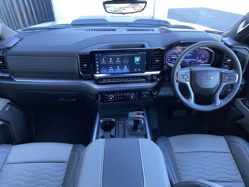 2026 Chevrolet Silverado 1500 ZR2, photo 3