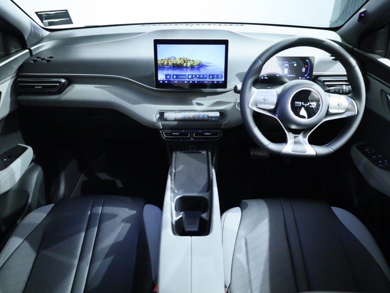 2026 BYD ATTO 1 Essential EV, photo 3