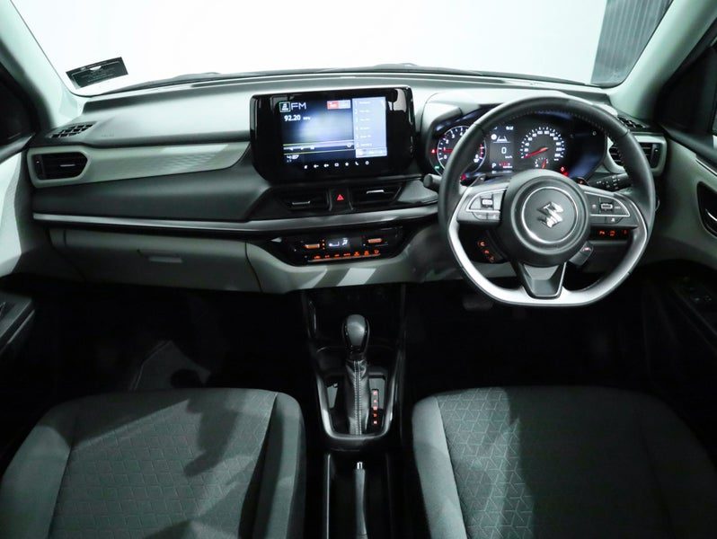 2025 Suzuki Swift RSC Hybrid 1.2 PMH, photo 3