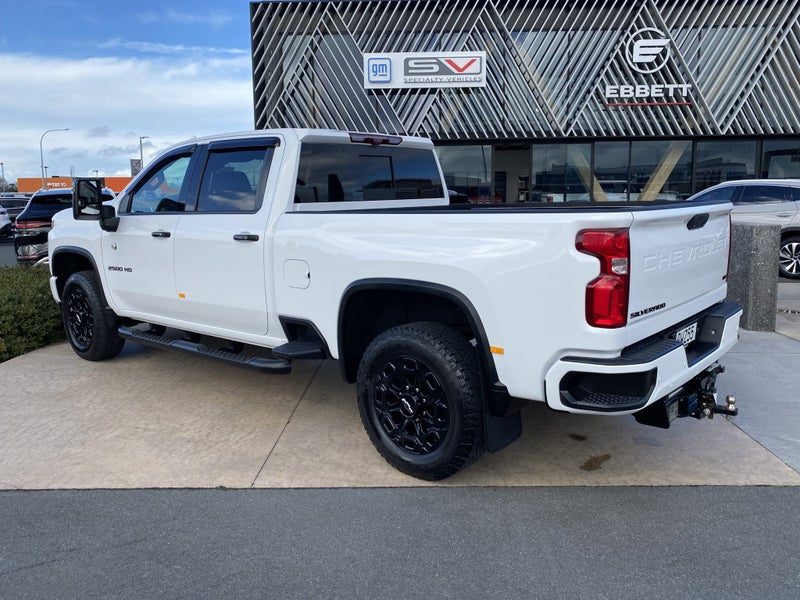 2022 Chevrolet Silverado 2500 HD LTZ Premium, photo 2