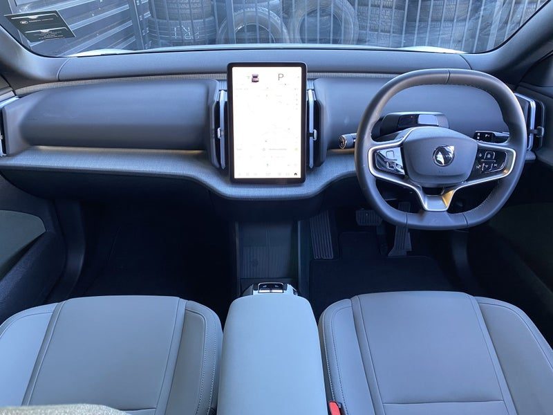 2025 Volvo EX30 SMER PLUS BEV, photo 3