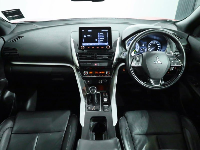 2022 Mitsubishi Eclipse Cross VRX PHEV 4WD, photo 3